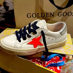 Golden Goose Kids 34 Brand New